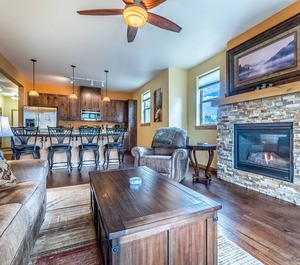 Trailhead Lodge 