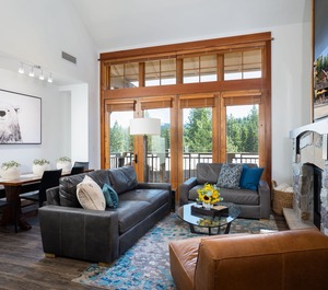 Horn Lodge Truckee 