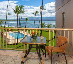 Kanai Nalu Bathrooms 