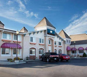 Magnuson Grand Pioneer Inn 
