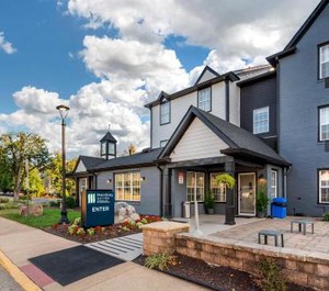 Hawthorn Suites Sterling Dulles North 