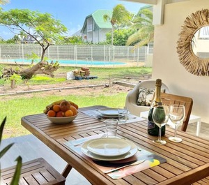 Maracuja Orient Bay Village Beach 