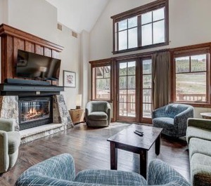 Ski Hill Place 