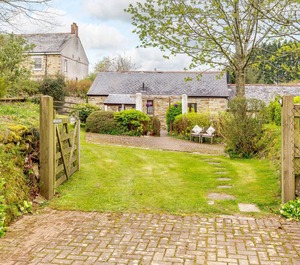 Poldark Cottage 