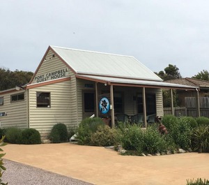 Port Campbell Guesthouse Flash Packers 