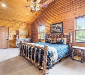 Chalets Resort Lakefront 