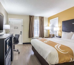 Quality Inn University 