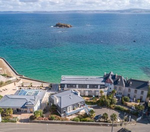 Le Coteau Et La Mer Standard 