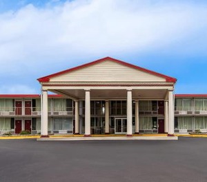 Red Roof Inn City 