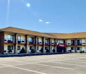 Red Roof Inn Suites Middletown Ri 