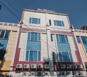 Reddoorz Soekarno Hatta Airport 