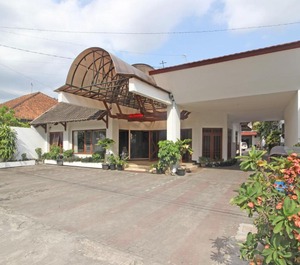 Reddoorz Taman Siswa 