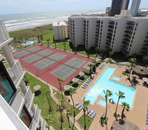 Royale Beach Tennis Resort 