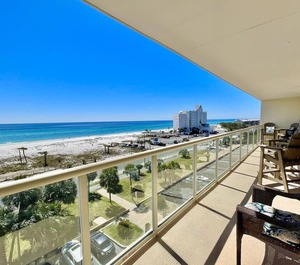 Sabine Yacht Racquet Club 