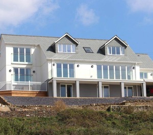 Seagulls Perch Mawgan Porth 