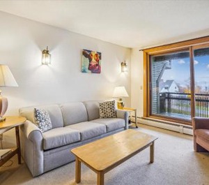 Sunrise Village East Glade 