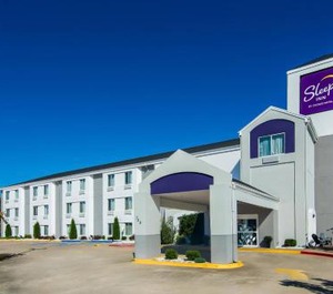 Inn Fayetteville North 