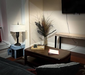 Snowden Duplex Getaway 