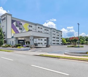 District Hotel 