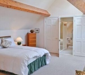 Holiday Biggar Persons 