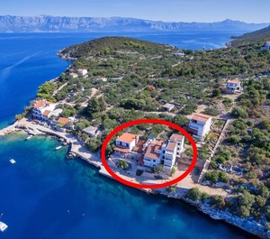 Beach Cove Pokrivenik Hvar 