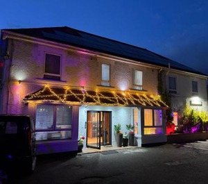 The Gatwick White Hotel 