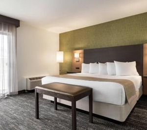 Days Hotel 