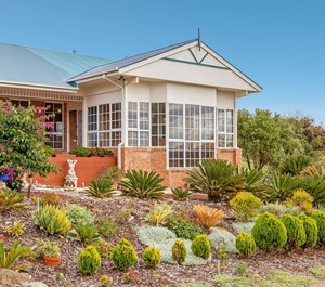 Lady Nelson Sorrento 