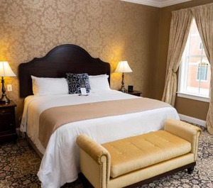 The Mount Vernon Grand Hotel 