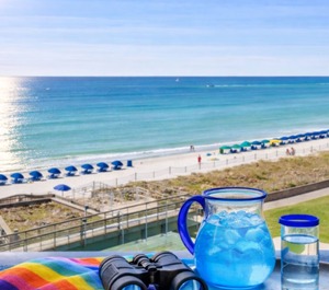 Holiday Surf Racquet Club 