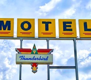 Thunderbird Motel 
