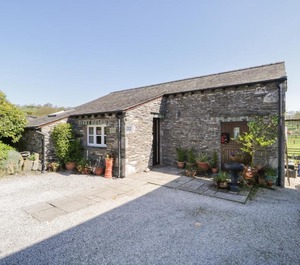 Topiary Cottage Ings 