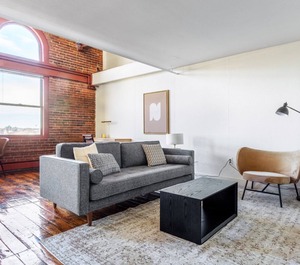 South Loft Art Gallery T 