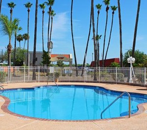 Victoria Palms Inn 