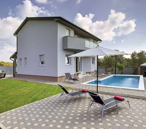 Holiday Marcana Persons Bedrooms 