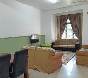 Warisan Indah Homestay Klia 