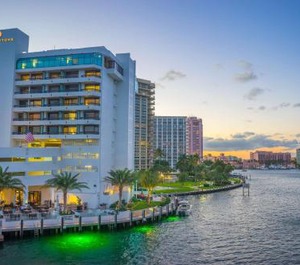 Waterstone Resort Marina Boca Raton Curio 