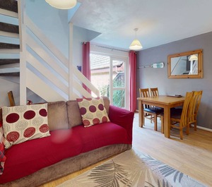 Strawberry Hill Tolroy Manor 