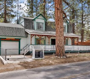 Whiskey Mountain Lodge 