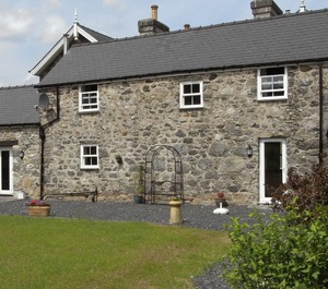 Y Bwythyn At Henfaes 