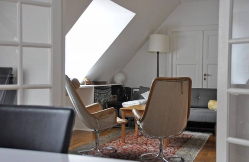 Christianshavn Apartment | 100 m² Apartment ∙ 1 bedroom ∙ 4 guests