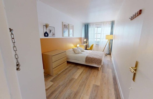 Saint-Lambert Resort | 102 m² Private room ∙ 1 bedroom ∙ 1 guest