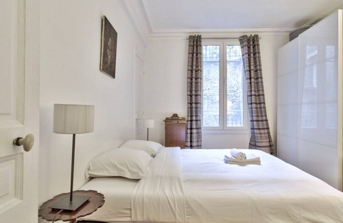 Montmartre Apartment | 115 m² Apartment ∙ 2 bedrooms ∙ 4 guests