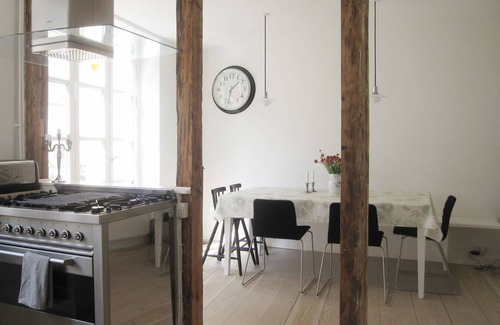 Copenhagen City Centre Apartment | 120 m² Apartment ∙ 3 bedrooms ∙ 5 guests