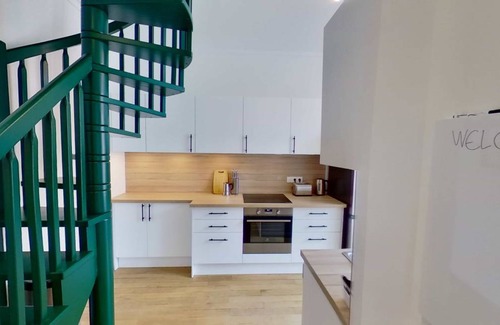 Clignancourt Resort | 121 m² Private room ∙ 1 bedroom ∙ 1 guest