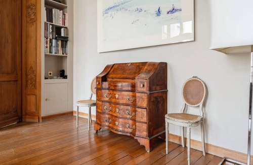 Quartier de l'Ecole-Militaire Apartment | 125 m² Apartment ∙ 3 bedrooms ∙ 4 guests