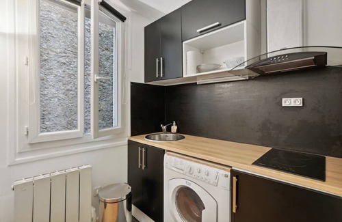 6th Arrondissement Apartment | 15 m² Apartment ∙ 1 bedroom ∙ 2 guests