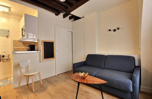 Saint-Merri Apartment | 15 m² Apartment ∙ 2 guests