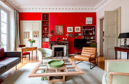 6th Arrondissement Apartment | 150 m² Apartment ∙ 3 bedrooms ∙ 5 guests