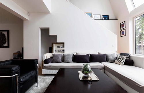 Prince–Marmottan Apartment | 150 m² Apartment ∙ 3 bedrooms ∙ 7 guests